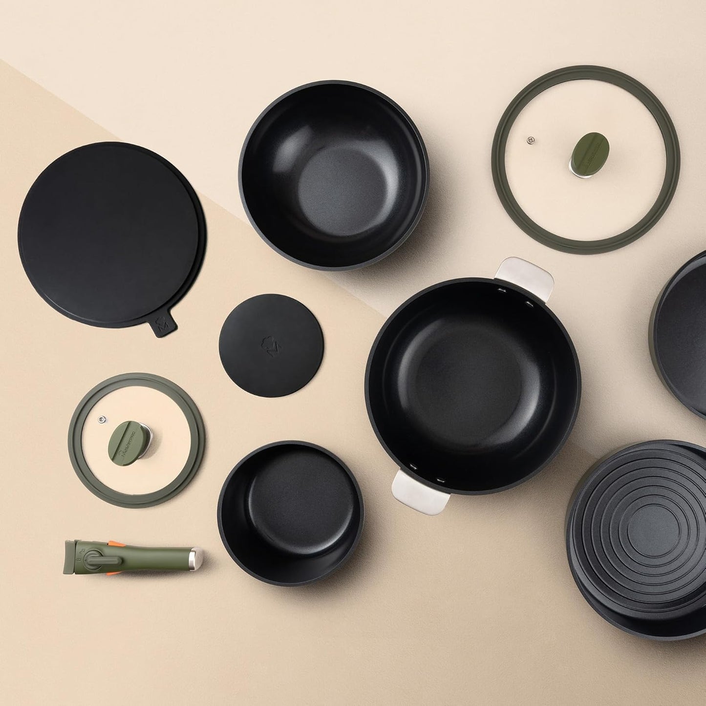 MASTERPRO Batterie de cuisine antiadhésive SHARE PLAY 10 pièces vert