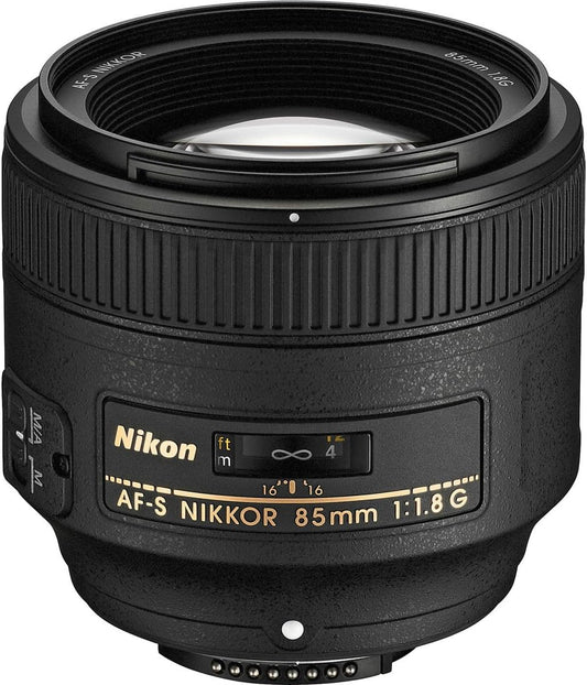 Objectif Nikon AF-S 85mm f/1.8G de couleur noire, vue d'ensemble